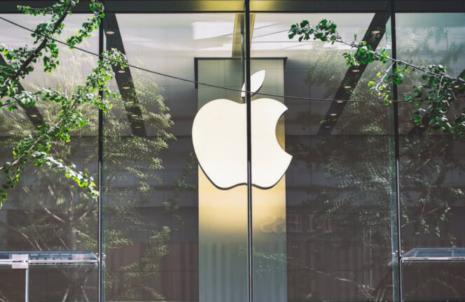 
					Apple opens another megastore in China amid William Barr criticism
