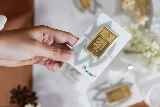 
					Harga emas Antam turun Rp15.000 jadi Rp2,769 juta/gr pada perdagangan Kamis 30 April 2026
