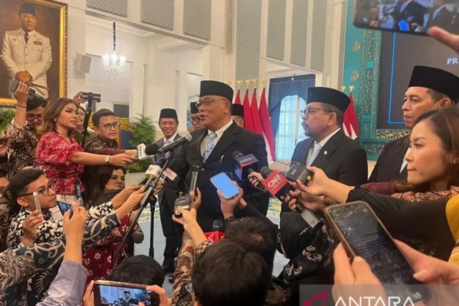 
					Mohammad Jumhur Hidayat Prioritaskan Standarisasi Global dan Pengelolaan Sampah dalam Tugas Baru sebagai Menteri Lingkungan Hidup