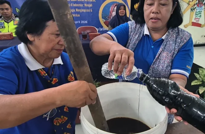 
					Transformasi Hari Kartini: Perempuan Muntilan Menggerakkan Ekonomi Hijau Berbasis Pertanian Organik