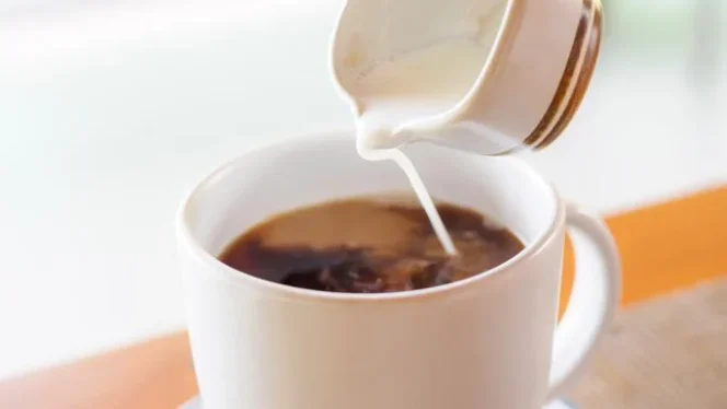 
					Bahaya Tersembunyi di Balik Secangkir Kopi Manis terhadap Lonjakan Gula Darah Anda