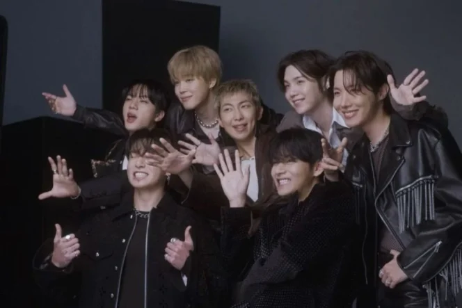 
					BTS akan konser di Stadion GBK, ini harga tiketnya