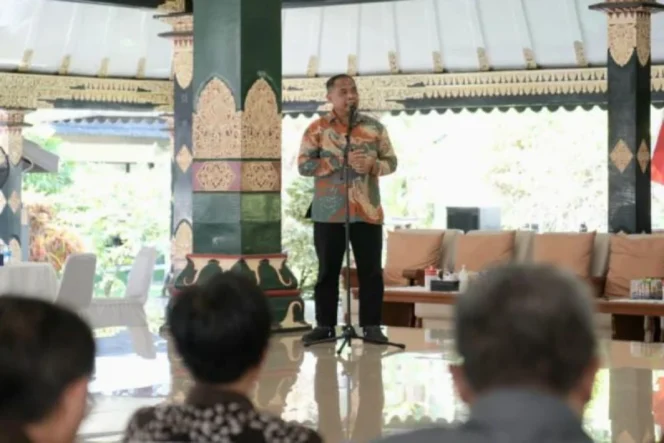 
					Indeks Reformasi Birokrasi Kabupaten Sleman Meroket Raih Skor 97,56 Wujud Transformasi Tata Kelola Pemerintahan Digital