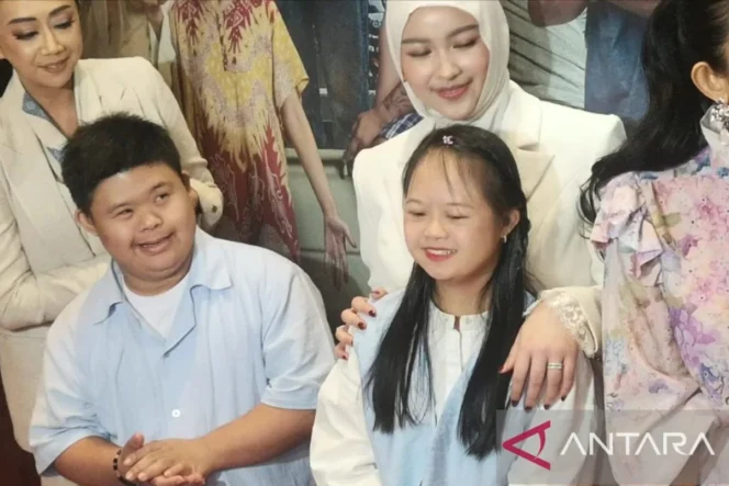 
					Inklusivitas Industri Perfilman Nasional: Baim Wong Libatkan Talenta Berkebutuhan Khusus dalam Karya Terbaru Semua Akan Baik-Baik Saja