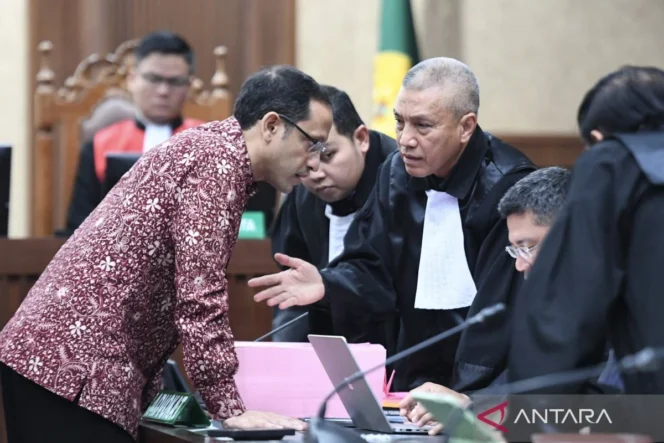 
					Jejaring Skema Kejahatan Kerah Putih dalam Kasus Korupsi Pengadaan Chromebook dan Chrome Device Management di Kemendikbudristek