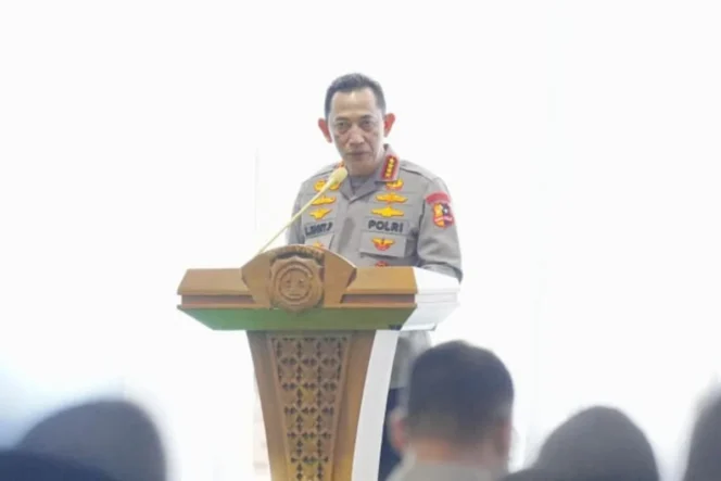 
					Kapolda Metro Jaya Resmi Sandang Pangkat Bintang Tiga Menyusul Arahan Strategis Presiden Prabowo Subianto
