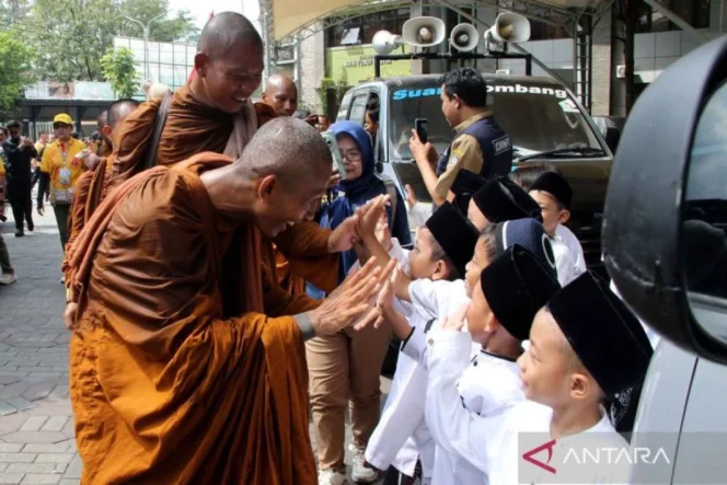 
					Kemenag harap Waisak 2026 jadi ruang spiritualitas dan perdamaian umat bagi seluruh masyarakat Indonesia