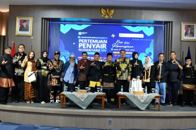 
					Kemendikdasmen siap gelar PPN XIV perkuat ekosistem sastra kebahasaan demi memperkokoh diplomasi budaya Indonesia di kancah internasional
