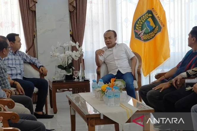 
					Kemenko Perekonomian Dorong Penguatan Ekonomi Berbasis Sumber Daya Lokal untuk Menjaga Pertumbuhan Nasional di Kuartal II 2026