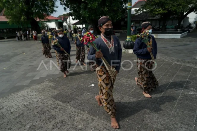 
					Keraton Yogyakarta Sederhanakan Format Upacara Adat Garebeg Besar 2026 demi Menjaga Esensi Tradisi dan Keamanan