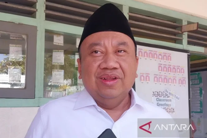
					Komisi X DPR RI Mendesak Pemerintah Hapus Klasterisasi Guru dan Tetapkan Status PNS Tunggal bagi Tenaga Pendidik Nasional