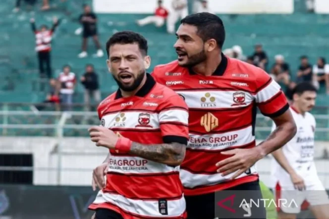 
					Madura United Amankan Kemenangan Krusial atas Bali United 2-0 dalam Lanjutan BRI Super League 2025-2026