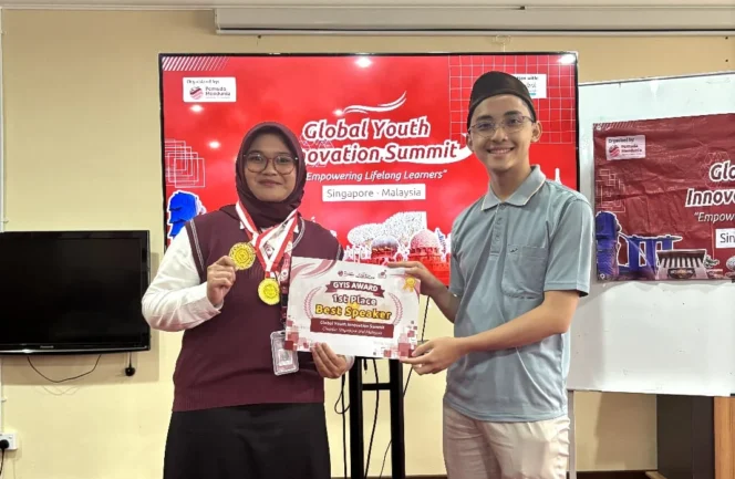 
					Mahasiswa Akuntansi FEB UGM Aqila Nasyawari Syaikha Borong Lima Penghargaan Internasional di Ajang Global Youth Innovation Summit 2026