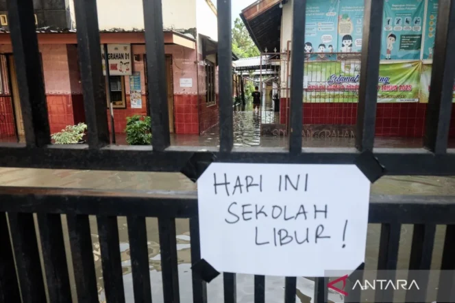 
					Mengelola libur sekolah agar anak tetap produktif belajar di tengah tantangan kalender pendidikan yang dinamis