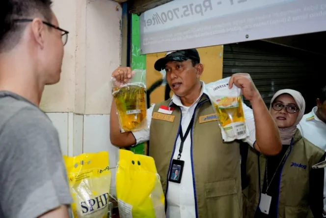 
					Perum Bulog Pastikan Distribusi Minyakita Tetap Berjalan dan Terjaga Guna Menjaga Stabilitas Harga Pangan Nasional