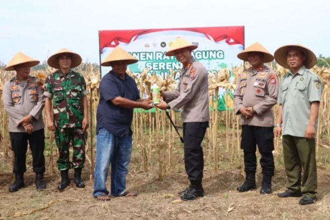 
					Polres Kulon Progo Perkuat Ketahanan Pangan Nasional Melalui Optimalisasi Penanaman Jagung di Lahan Produktif