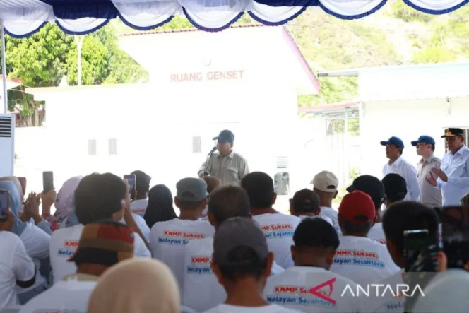 
					Prabowo Subianto Berikan Penghormatan Khusus bagi Perjuangan Nelayan Indonesia dalam Kunjungan Kerja di Gorontalo