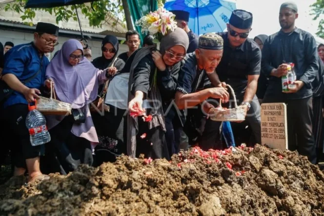 
					Psikolog Ingatkan Pentingnya Memberi Ruang Diri Sendiri Saat Menghadapi Duka Kehilangan Akibat Tragedi Nasional