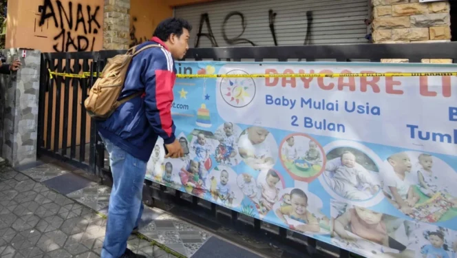 
					Rekam Jejak Kelam Ketua Yayasan Daycare Little Aresha: Residivis Korupsi di Balik Kasus Penganiayaan Massal Anak di Yogyakarta