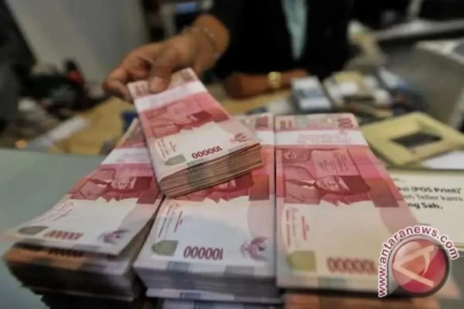 
					Rupiah Tertekan ke Level Rp17.382 per Dolar AS Akibat Eskalasi Konflik Militer Amerika Serikat dan Iran