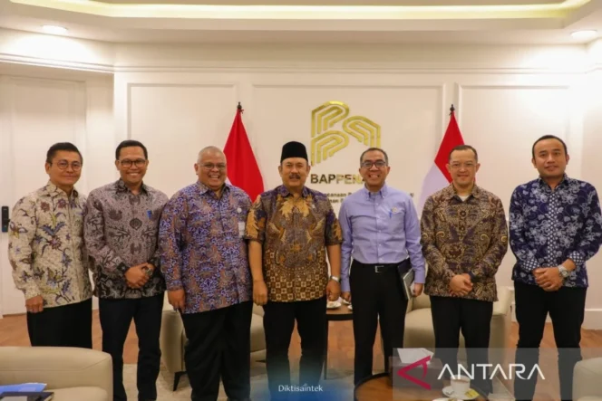 
					Sinergi Kemdiktisaintek dan Bappenas dalam Transformasi Pendidikan Tinggi Berbasis Riset dan Inovasi untuk Pembangunan Nasional