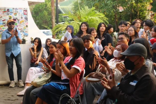 
					Sinergi Lintas Generasi dalam Pameran Dekap Rasa Mengukuhkan Peran Strategis Tata Kelola Seni ISI Yogyakarta