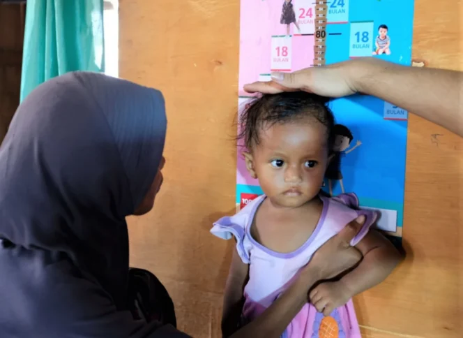 
					Tantangan Mengatasi Stunting di Indonesia: Mengurai Kompleksitas Akses Pangan hingga Edukasi Pola Asuh