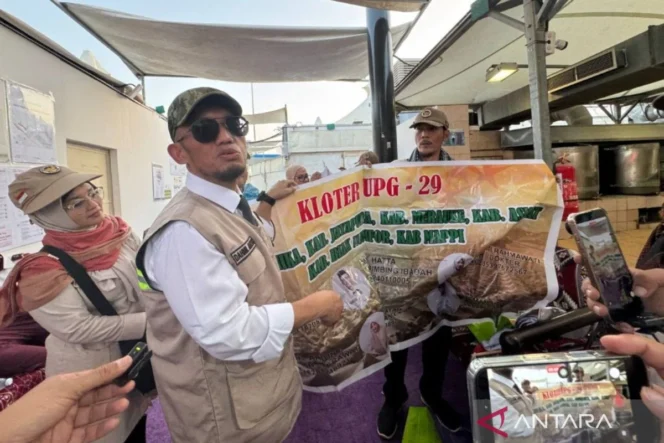 
					Wamenhaj Dahnil Anzar Simanjuntak Inspeksi Mendadak Tenda Mina Pastikan Tidak Ada Praktik Kaveling Ilegal KBIHU