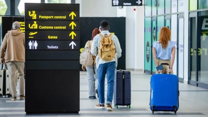 
					Waspada Memilih Santapan di Bandara: 9 Indikator Restoran yang Perlu Dihindari demi Keamanan Kesehatan