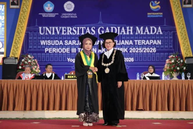 
					Wisuda UGM Periode III Tahun 2026: Mencetak 1.762 Lulusan Berkualitas di Tengah Dinamika Ekonomi Global