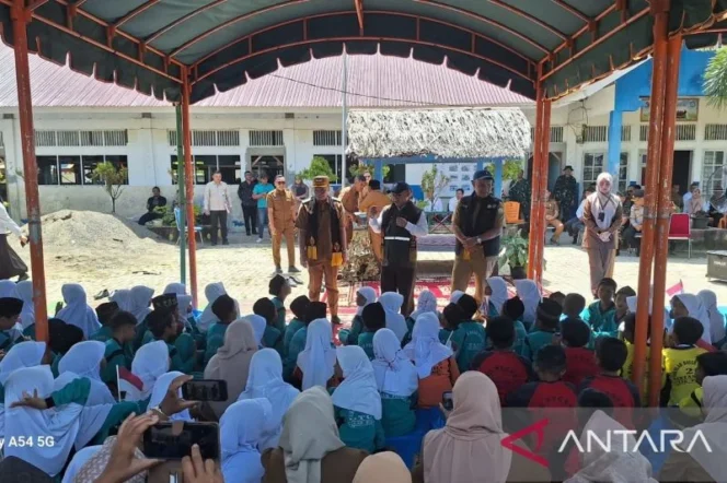
					Bahasa Inggris Resmi Jadi Mata Pelajaran Wajib di Sekolah Dasar Mulai Tahun 2027