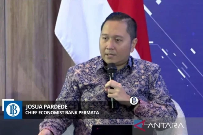 
					Ekonom: Prospek bunga kredit bank akan mendatar dan naik selektif