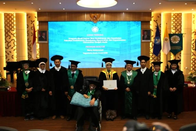 
					Inovasi Membran Amnion Diperkaya Riboflavin dan Moxifloxacin sebagai Terobosan Baru Terapi Ulkus Kornea Infeksi