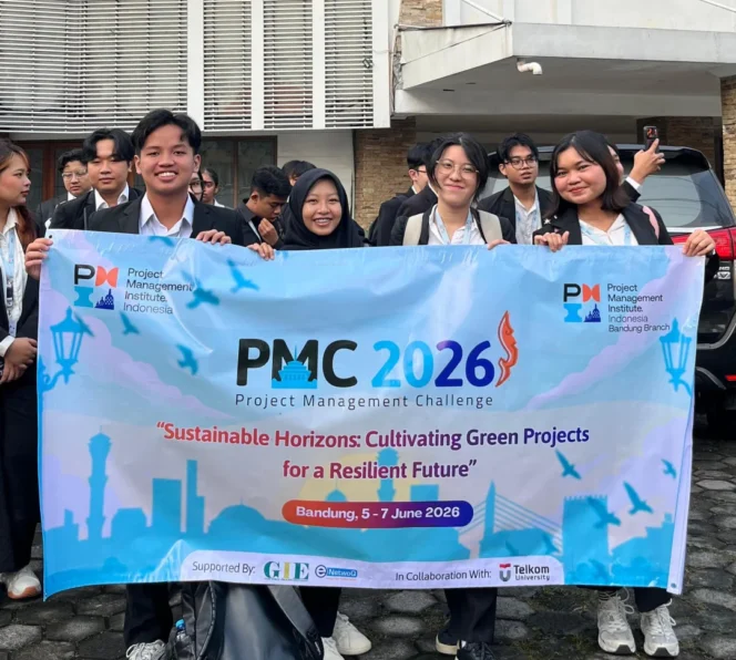 
					Inovasi Pengelolaan Sampah Berbasis Komunitas Antarkan Mahasiswa UGM Raih Prestasi di Ajang Internasional Project Management Challenge 2026