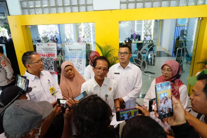 
					Kantor Pertanahan Kabupaten Sleman Komitmen Perbaiki Layanan Publik Pasca Aksi Penyampaian Aspirasi Paguyuban Notaris dan PPAT