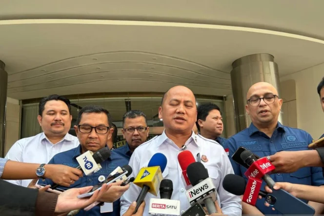 
					Kejaksaan Agung Perluas Penyidikan Korupsi Program Makan Bergizi Gratis dengan Menggeledah Kantor dan Kediaman Tersangka