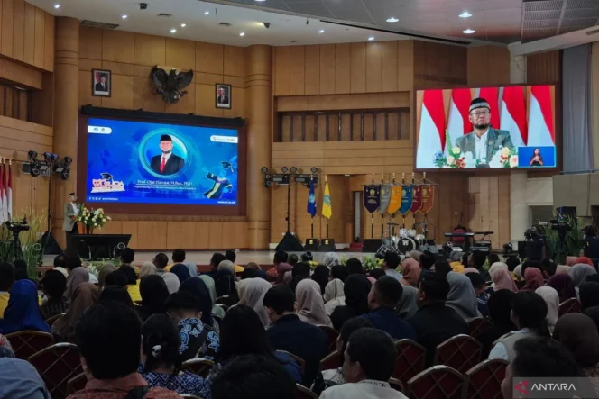 
					Kemenko PMK Tekankan Pentingnya Integrasi Kecerdasan Intelektual dengan Kontribusi Nyata dan Kesehatan Mental bagi Lulusan Perguruan Tinggi