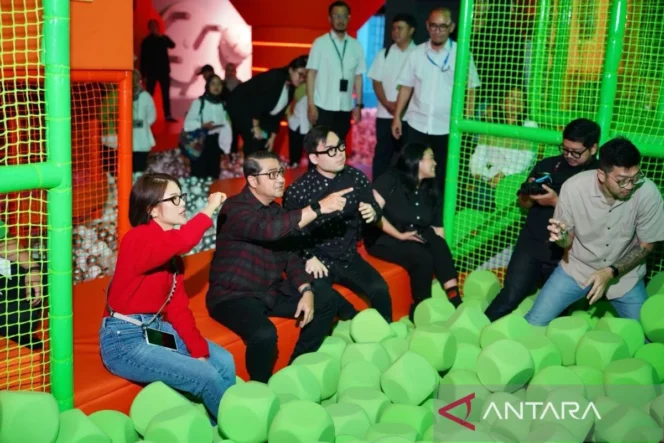 
					Kementerian Ekonomi Kreatif Dorong Transformasi Kekayaan Intelektual Lokal Menjadi Ruang Pengalaman Imersif Berbasis Ekonomi