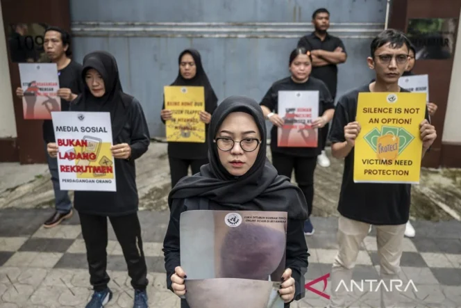 
					Kolaborasi Global Raksasa Teknologi dan Penegak Hukum Berhasil Lumpuhkan Sindikat Penipuan Daring Skala Besar di Asia Tenggara