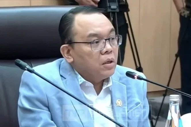 
					Komisi VII DPR RI Desak Kementerian UMKM Tingkatkan Plafon KUR 2027 Menjadi Rp350 Triliun demi Akselerasi Ekonomi Kerakyatan