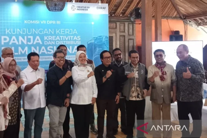 
					Komisi VII DPR RI Serap Aspirasi Pelaku Industri Film di Yogyakarta untuk Perkuat Ekosistem Perfilman Nasional