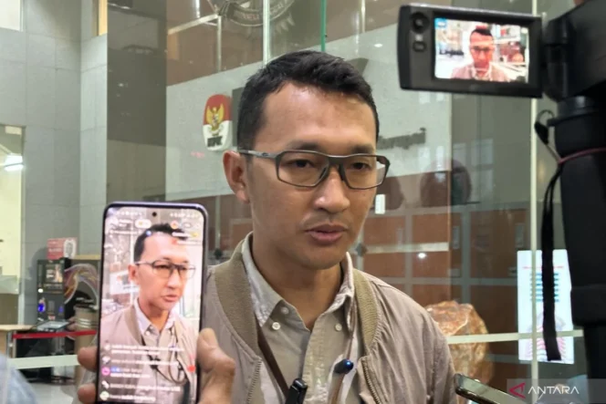 
					KPK dalami keterlibatan anak usaha Telkom dalam skandal korupsi proyek digitalisasi SPBU Pertamina