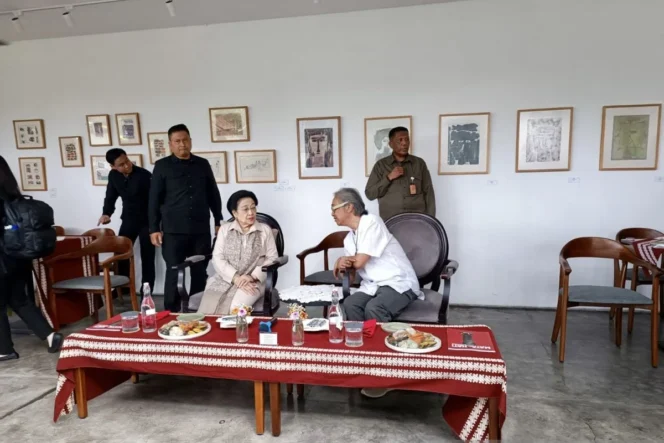 
					Megawati Soekarnoputri Buka Pameran Seni Mata Hati Soekarno di Bantul dalam Rangka Peringatan 125 Tahun Bung Karno