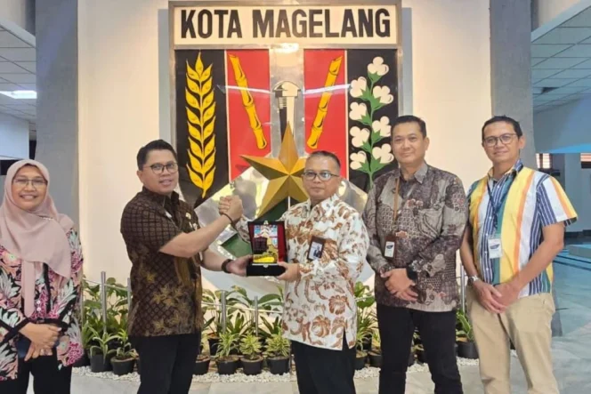 
					Memperkuat Sinergi Ekonomi Daerah Bank Jateng dan Pemerintah Kota Magelang Bangun Ekosistem Keuangan Berkelanjutan