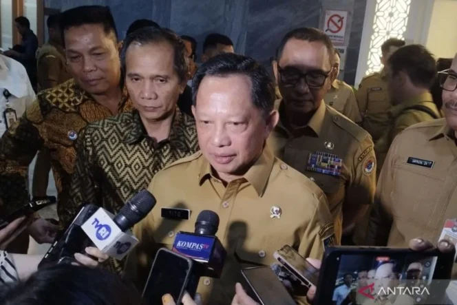 
					Mendagri Pastikan Isu Dua Desa di Nunukan Masuk Wilayah Malaysia Tidak Benar dan Justru Menguntungkan Indonesia