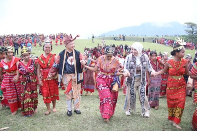 
					Mendagri Tito Karnavian Sebut Festival Fulan Fehan IV Perkuat Diplomasi Budaya dan Persahabatan Indonesia Timor Leste