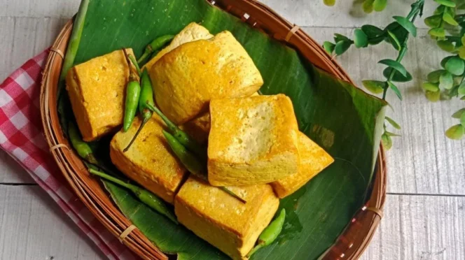 
					Mengenal Tahu Siksa Kuliner Khas Betawi yang Mulai Langka di Tengah Modernisasi Kota Jakarta