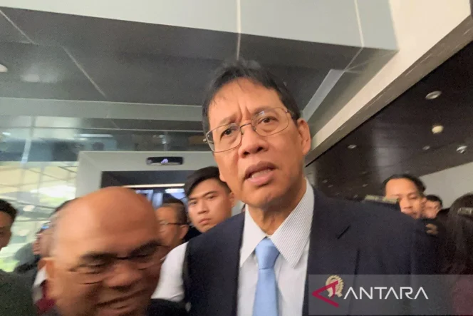 
					Menkeu Purbaya Yudhi Sadewa paparkan strategi komprehensif kejar target pertumbuhan ekonomi 5,8 hingga 6,5 persen pada 2027