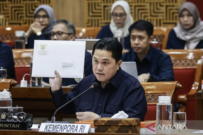 
					Menpora sebut naturalisasi Mitchel Lee Baker dan Luke Anthony Vickery sebagai langkah strategis perkuat kedalaman skuad timnas sepak bola Indonesia