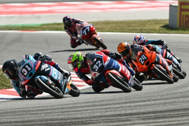 
					Muhammad Kiandra Ramadhipa Ukir Sejarah Kemenangan Perdana di Ajang FIM Moto3 Junior World Championship 2026 Portugal